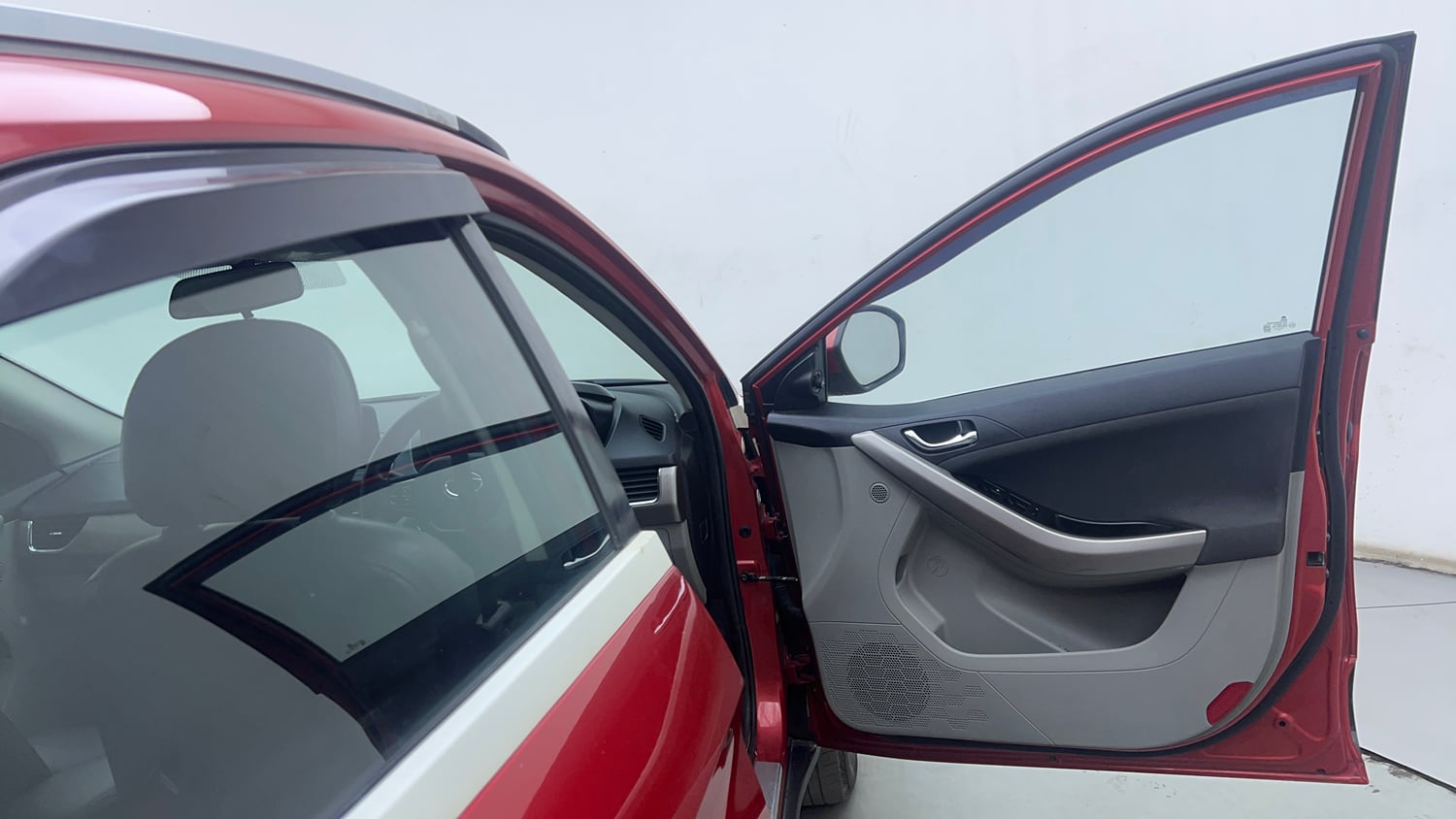 Used 2018 Tata Nexon XZ Plus Diesel Diesel Manual interior RIGHT FRONT DOOR OPEN VIEW
