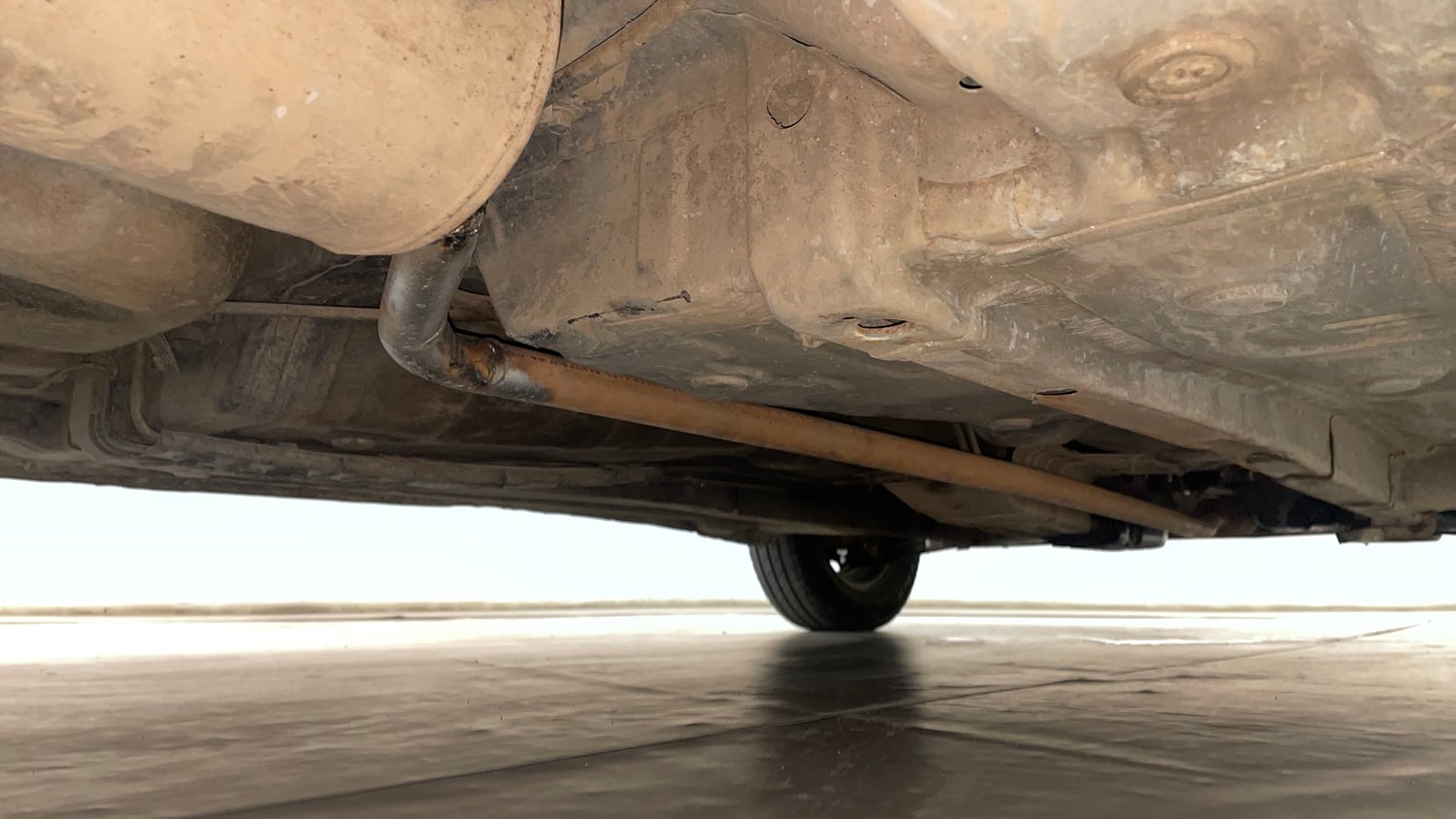 Used 2015 Hyundai Eon D-Lite + Petrol Manual extra REAR RIGHT UNDERBODY VIEW