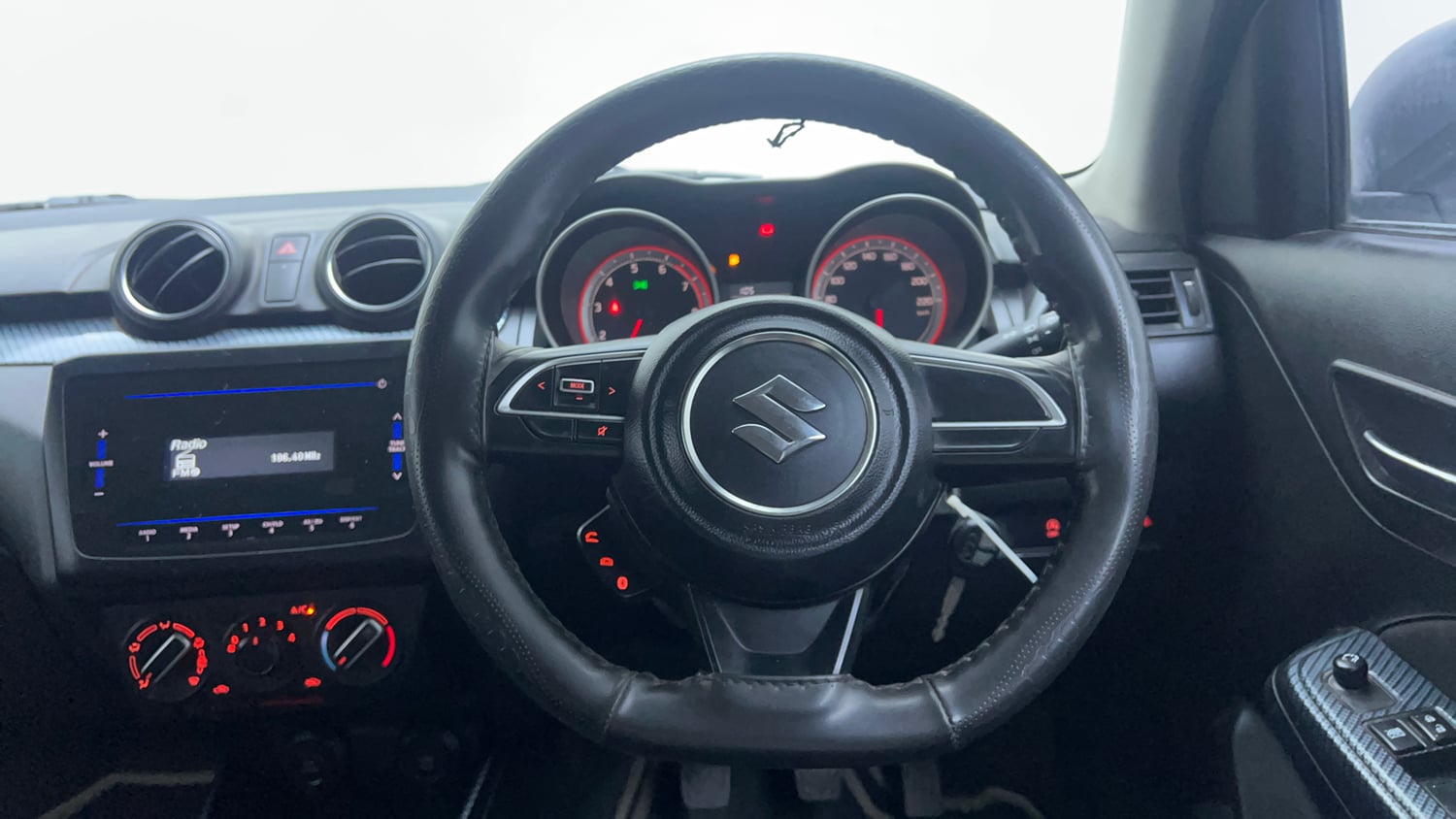 Used 2022 Maruti Suzuki Swift VXi Petrol Manual interior STEERING VIEW