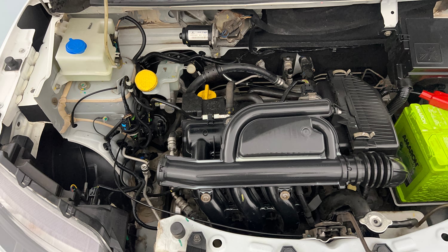 Used 2021 Renault Kwid RXT Petrol Manual engine ENGINE RIGHT SIDE VIEW