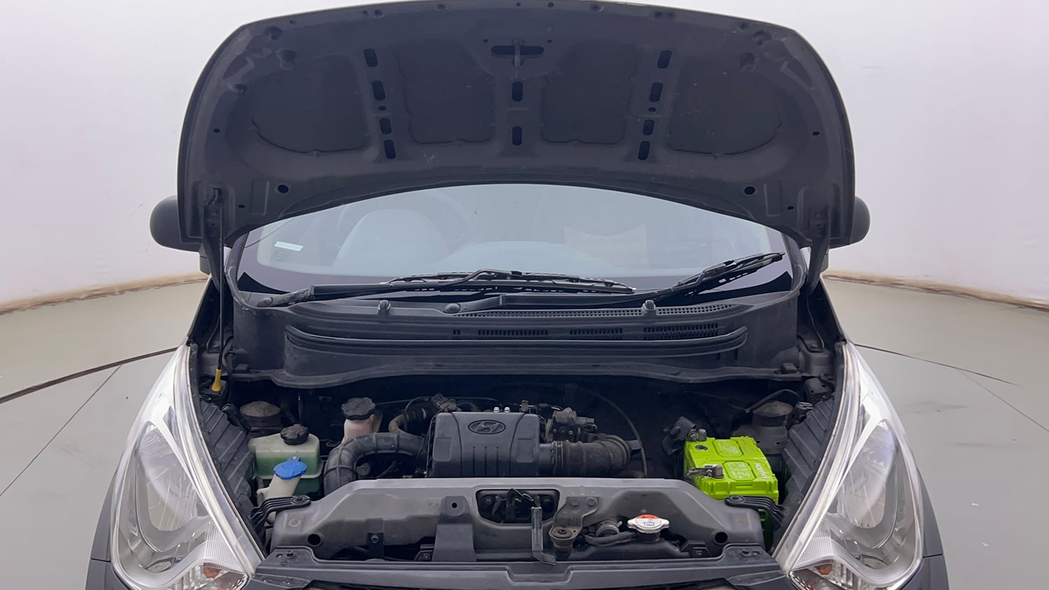Used 2016 Hyundai Eon Magna + Petrol Manual engine ENGINE & BONNET OPEN FRONT VIEW
