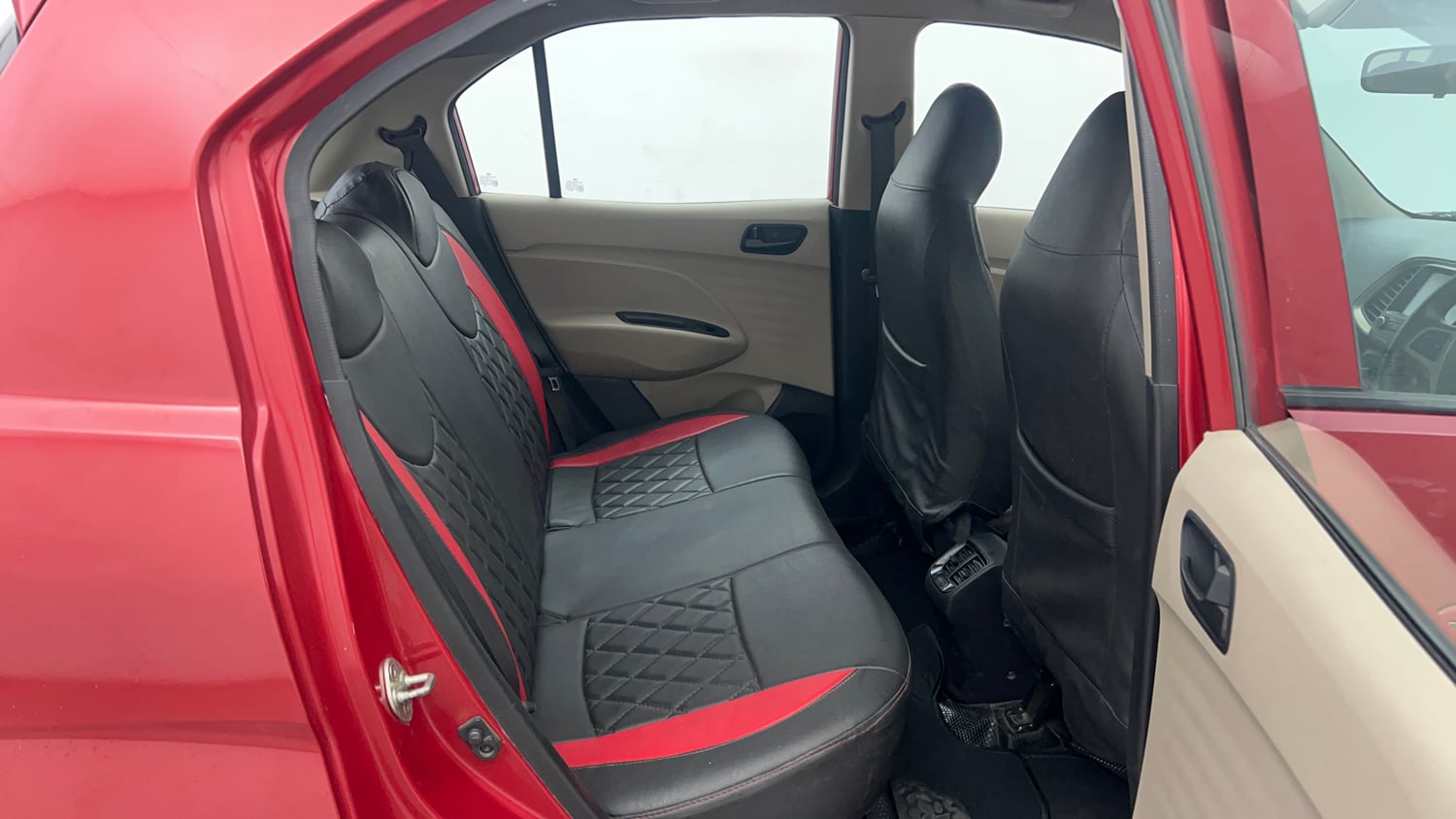 Used 2021 Hyundai Santro Sportz Petrol Manual interior RIGHT SIDE REAR DOOR CABIN VIEW