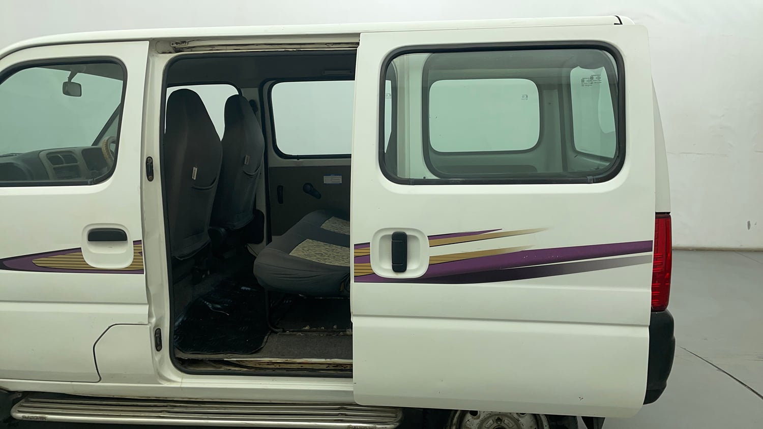 Used 2013 Maruti Suzuki Eeco 5 STR WITH A/C+HTR Petrol Manual interior LEFT REAR DOOR OPEN VIEW