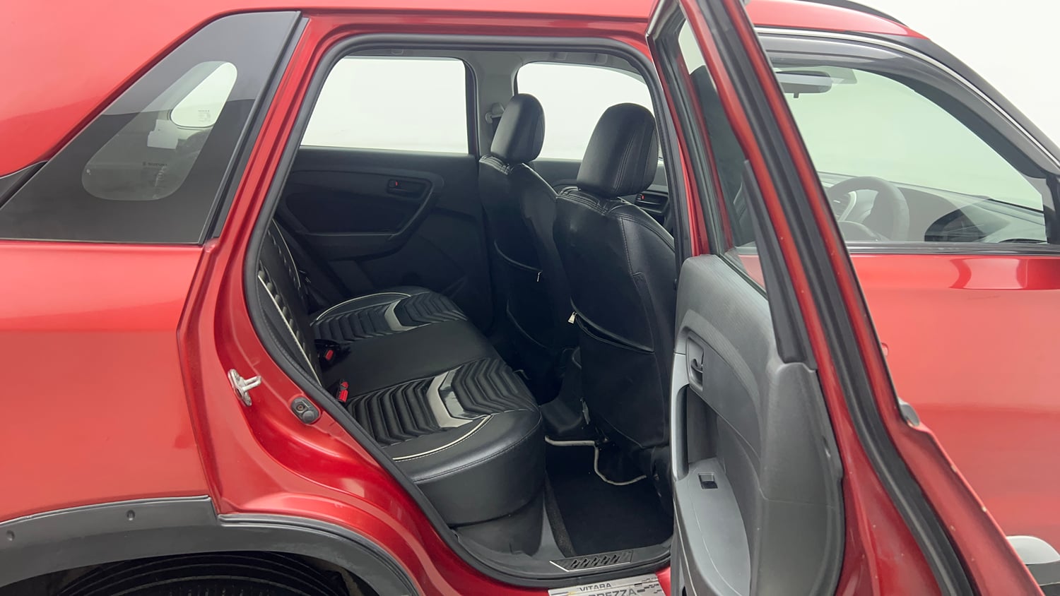 Used 2017 Maruti Suzuki Vitara Brezza VDi (O) Diesel Manual interior RIGHT SIDE REAR DOOR CABIN VIEW