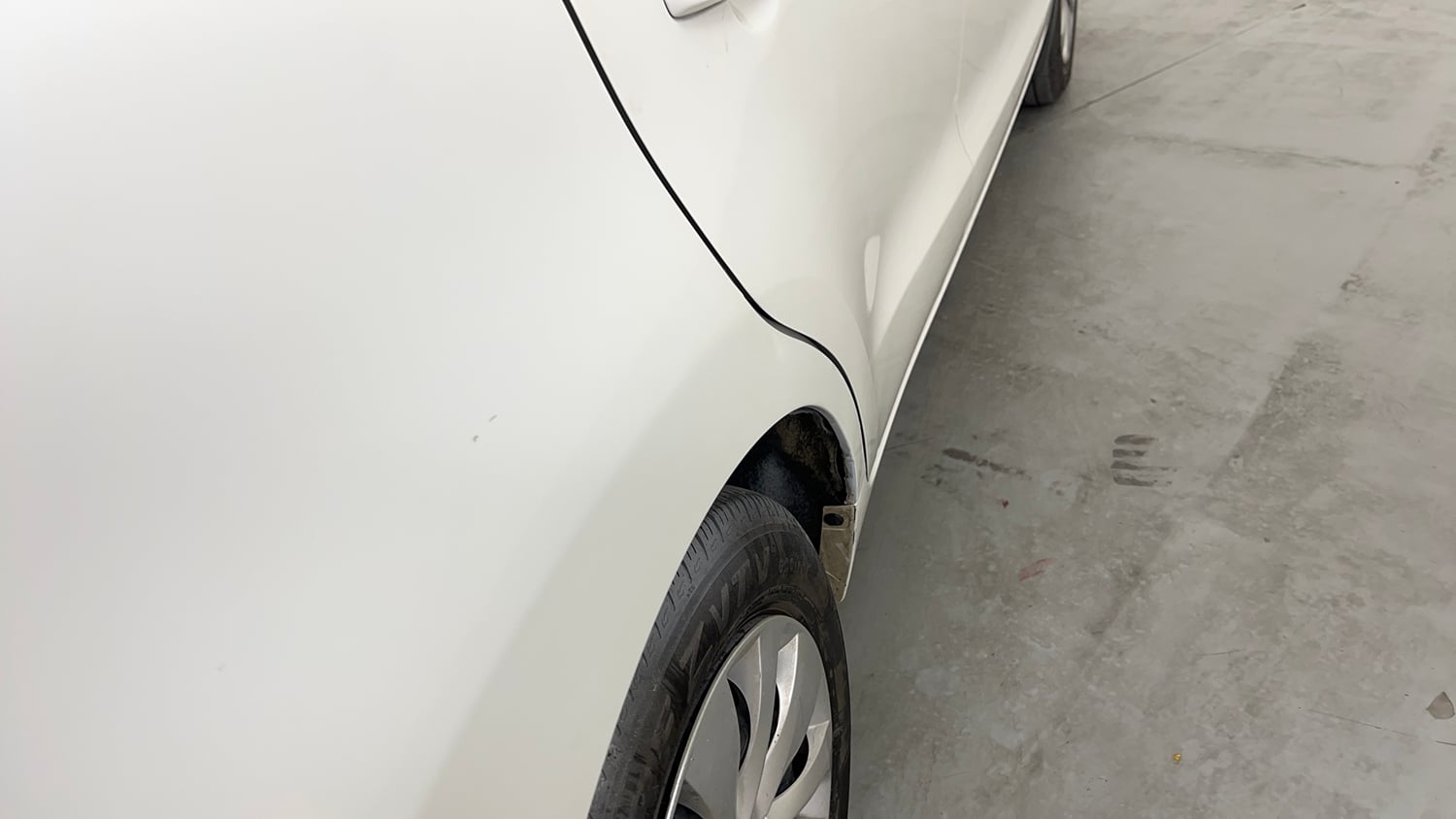 Used 2016 Maruti Suzuki Baleno Delta Petrol+CNG (Outside Fitted) Cng Manual dents MINOR SCRATCH