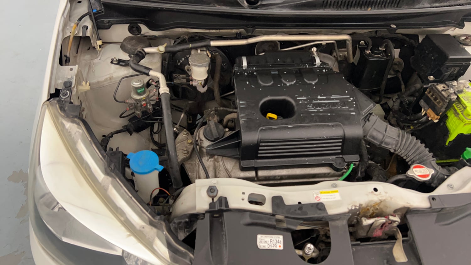 Used 2017 Maruti Suzuki Celerio VXi AMT Petrol Automatic engine ENGINE RIGHT SIDE VIEW