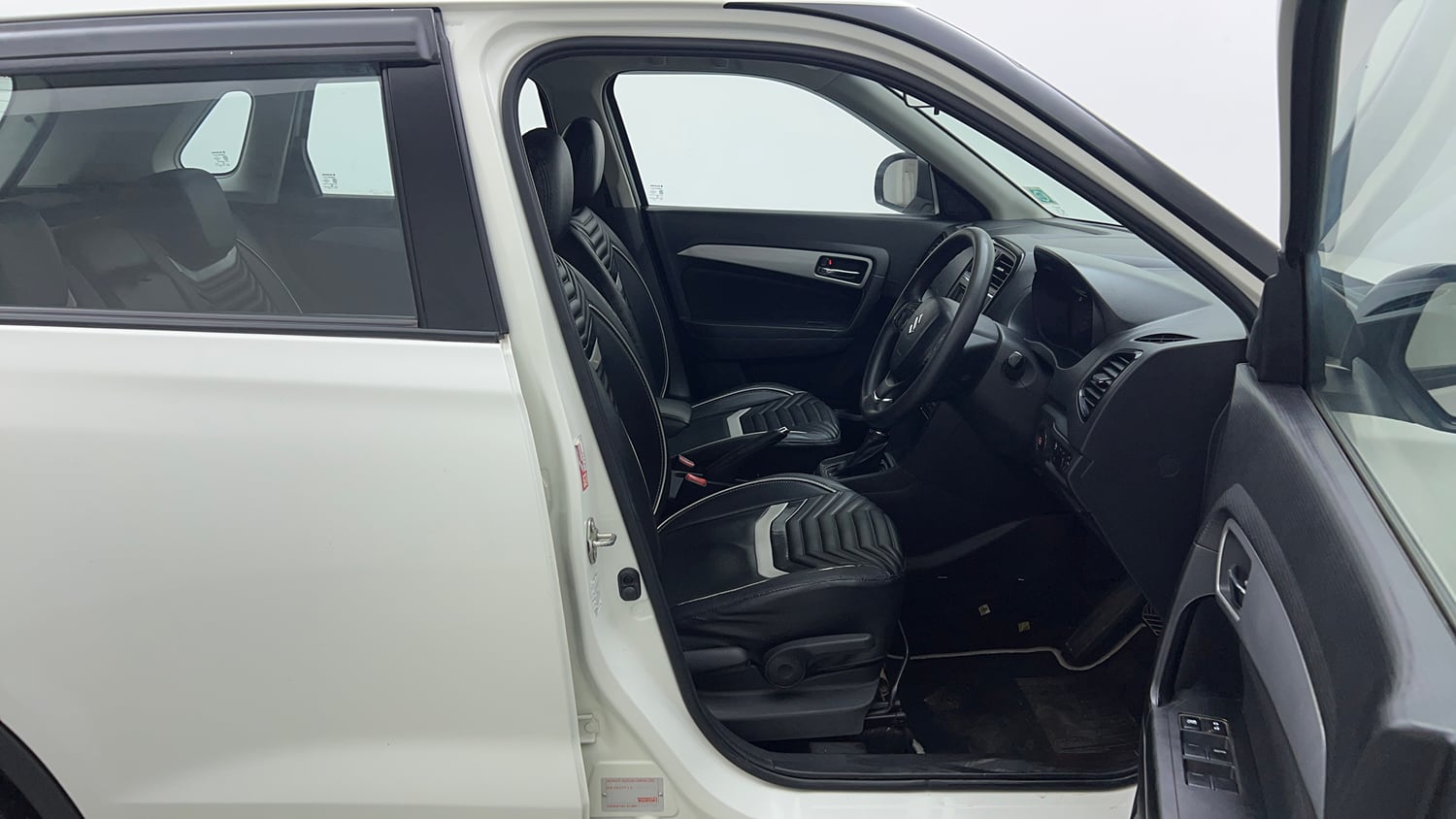 Used 2021 Maruti Suzuki Vitara Brezza ZXi AT SHVS Petrol Automatic interior RIGHT SIDE FRONT DOOR CABIN VIEW