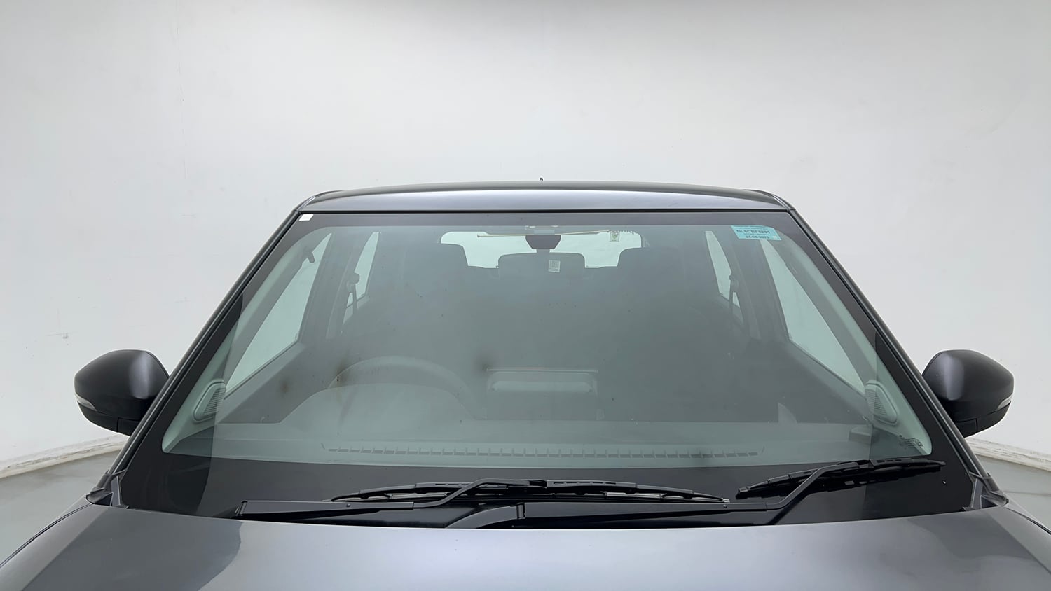 Used 2023 Tata Punch Pure MT Petrol Manual exterior FRONT WINDSHIELD VIEW