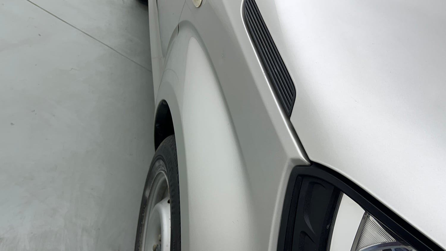 Used 2023 Maruti Suzuki Ignis Sigma 1.2 MT Petrol Manual dents MINOR DENT