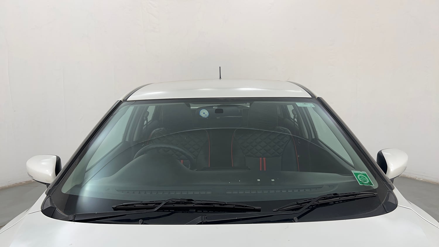 Used 2016 Maruti Suzuki Baleno Delta Petrol+CNG (Outside Fitted) Cng Manual exterior FRONT WINDSHIELD VIEW