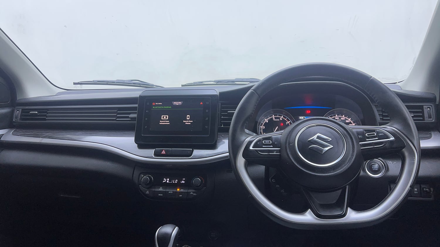 Used 2021 Maruti Suzuki XL6 Alpha AT Petrol Petrol Automatic interior DASHBOARD VIEW