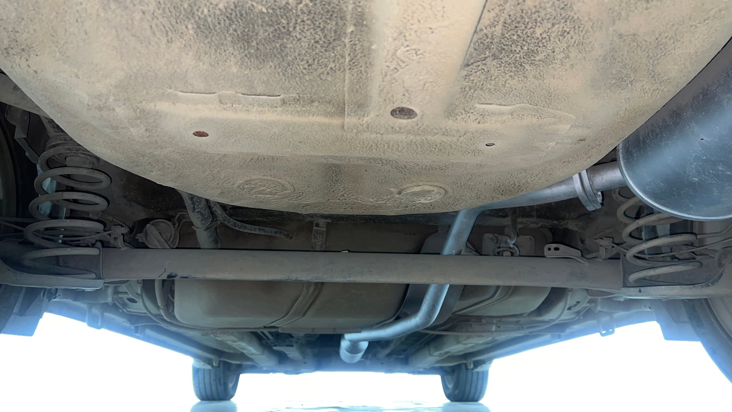 Used 2021 Maruti Suzuki Ciaz Alpha 1.5 AT Petrol Automatic extra REAR UNDERBODY VIEW (TAKEN FROM REAR)