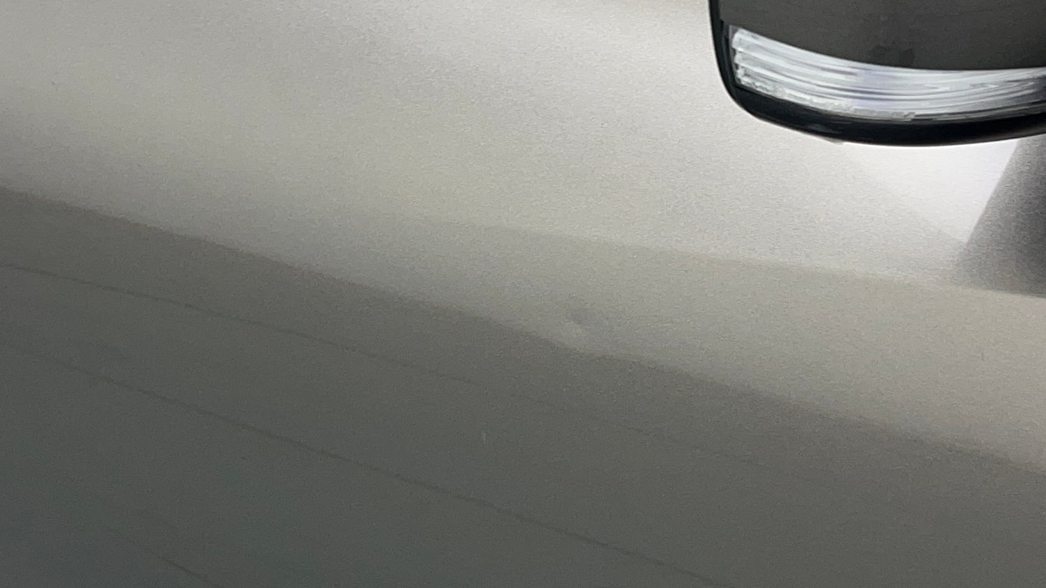 Used 2018 Maruti Suzuki Dzire VXi AMT Petrol Automatic dents MINOR SCRATCH