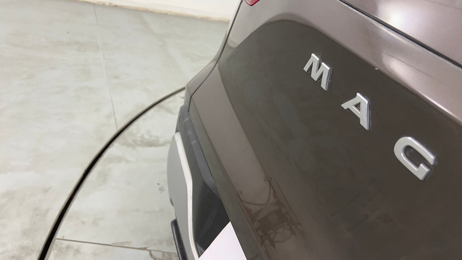 Used 2023 Nissan Magnite XE Petrol Manual dents MINOR SCRATCH