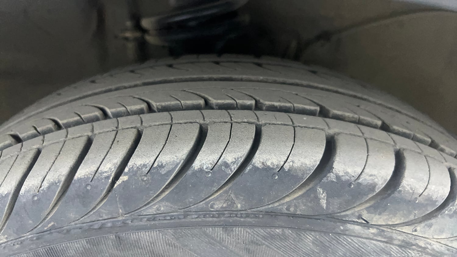 Used 2019 Maruti Suzuki Alto K10 VXi (O) Petrol Manual tyres RIGHT FRONT TYRE TREAD VIEW