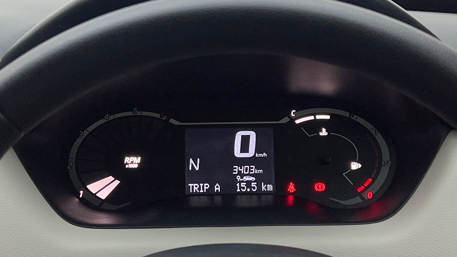 Used 2023 Nissan Magnite XE AMT Petrol Automatic interior CLUSTERMETER VIEW