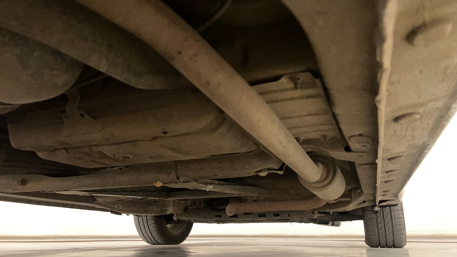 Used 2018 Honda City VX CVT Petrol Petrol Automatic extra REAR RIGHT UNDERBODY VIEW