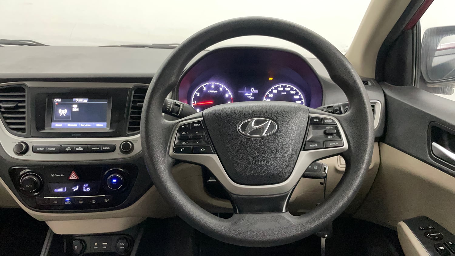 Used 2018 Hyundai Verna EX 1.4 VTVT Petrol Manual interior STEERING VIEW