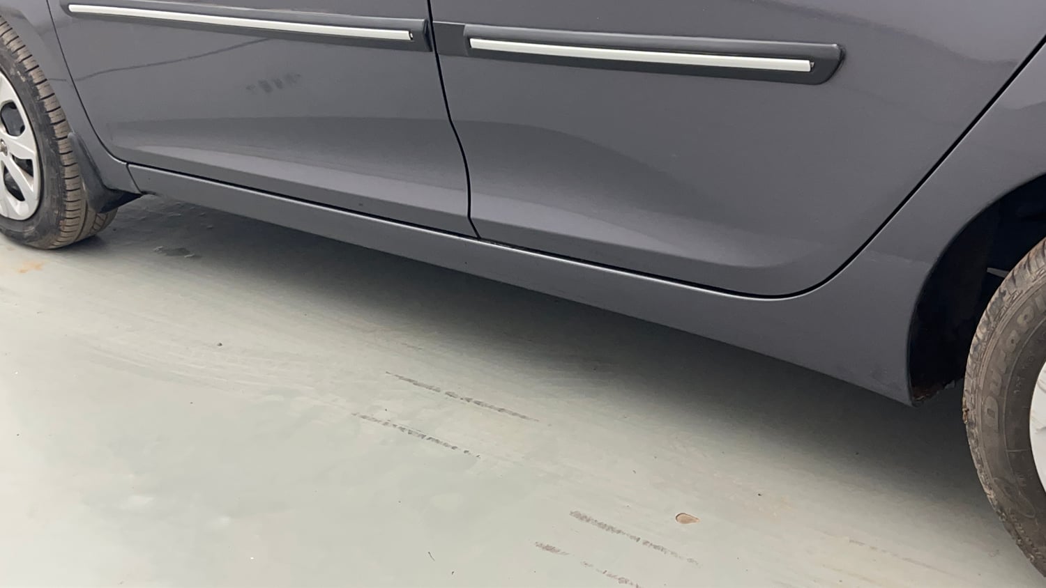 Used 2016 Hyundai Eon Magna + Petrol Manual dents MINOR SCRATCH