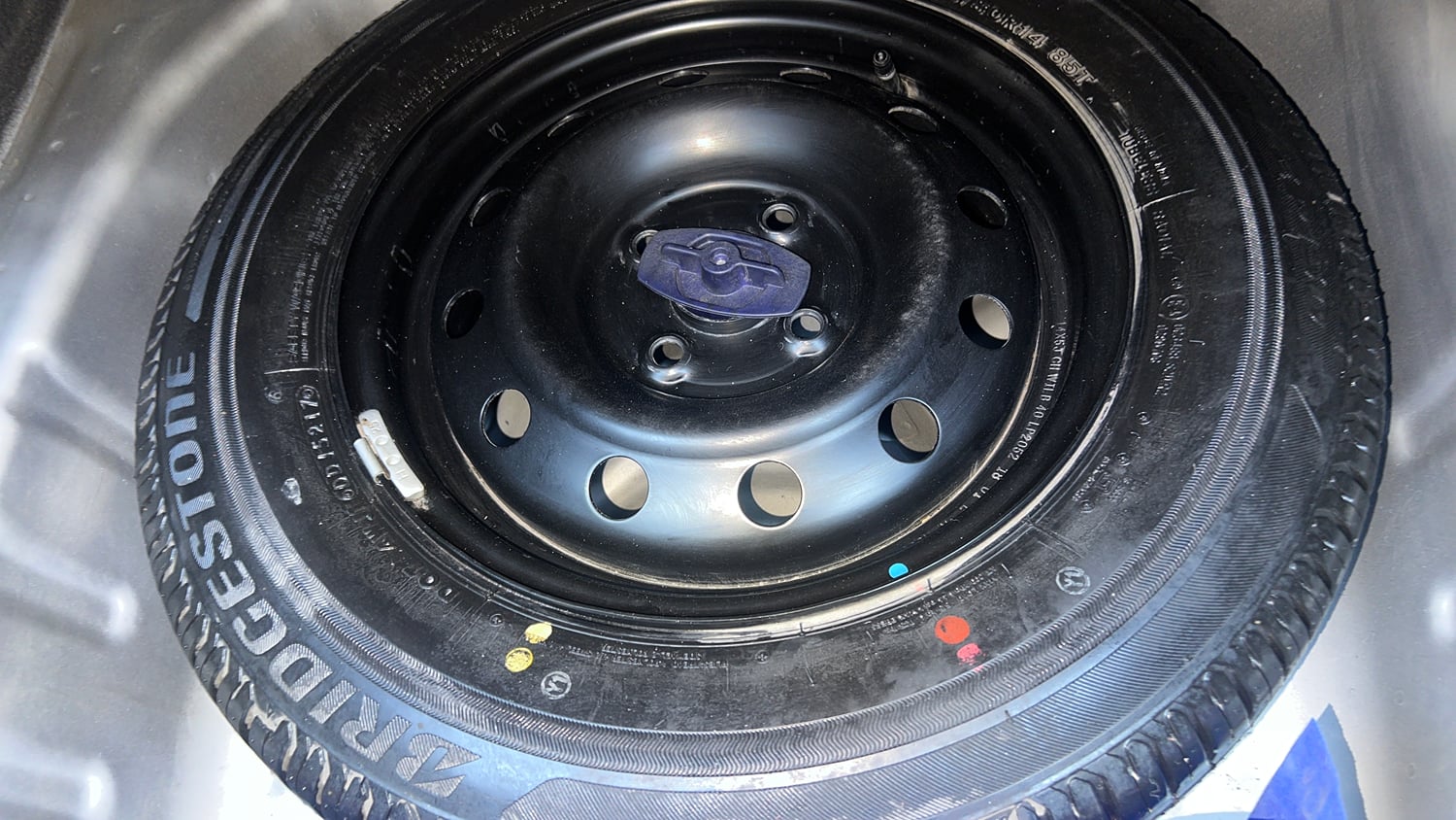 Used 2018 Maruti Suzuki Dzire VXi Petrol Manual tyres SPARE TYRE VIEW