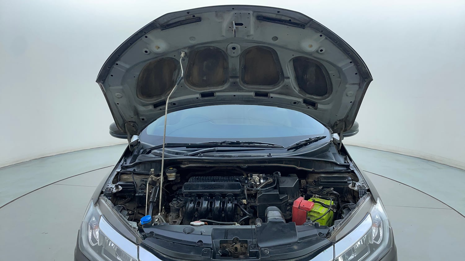 Used 2018 Honda City ZX CVT Petrol Petrol Automatic engine ENGINE & BONNET OPEN FRONT VIEW