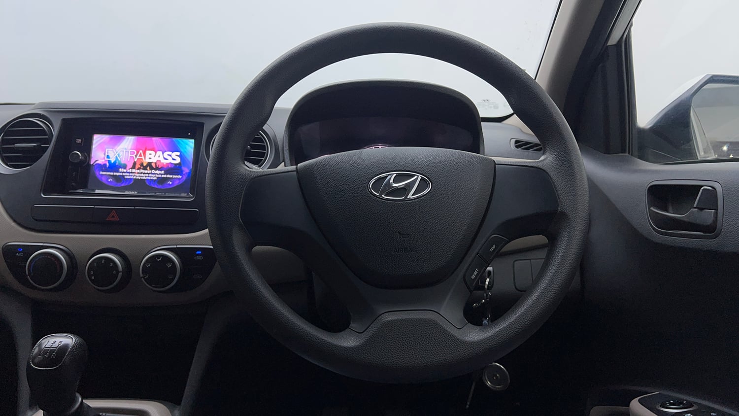 Used 2018 Hyundai Grand i10 Magna 1.2 Kappa VTVT Petrol Manual interior STEERING VIEW