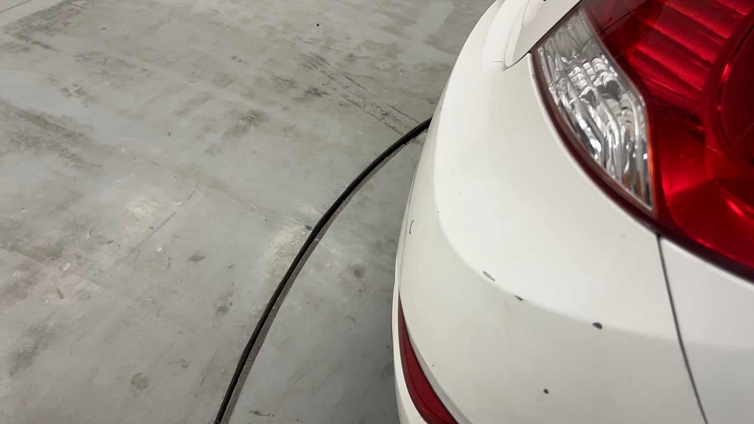 Used 2014 Hyundai Verna Fluidic 1.6 VTVT SX Petrol Manual dents MINOR SCRATCH