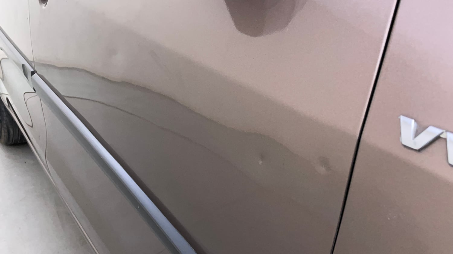 Used 2015 Maruti Suzuki Ertiga ZXi Petrol Manual dents MINOR DENT