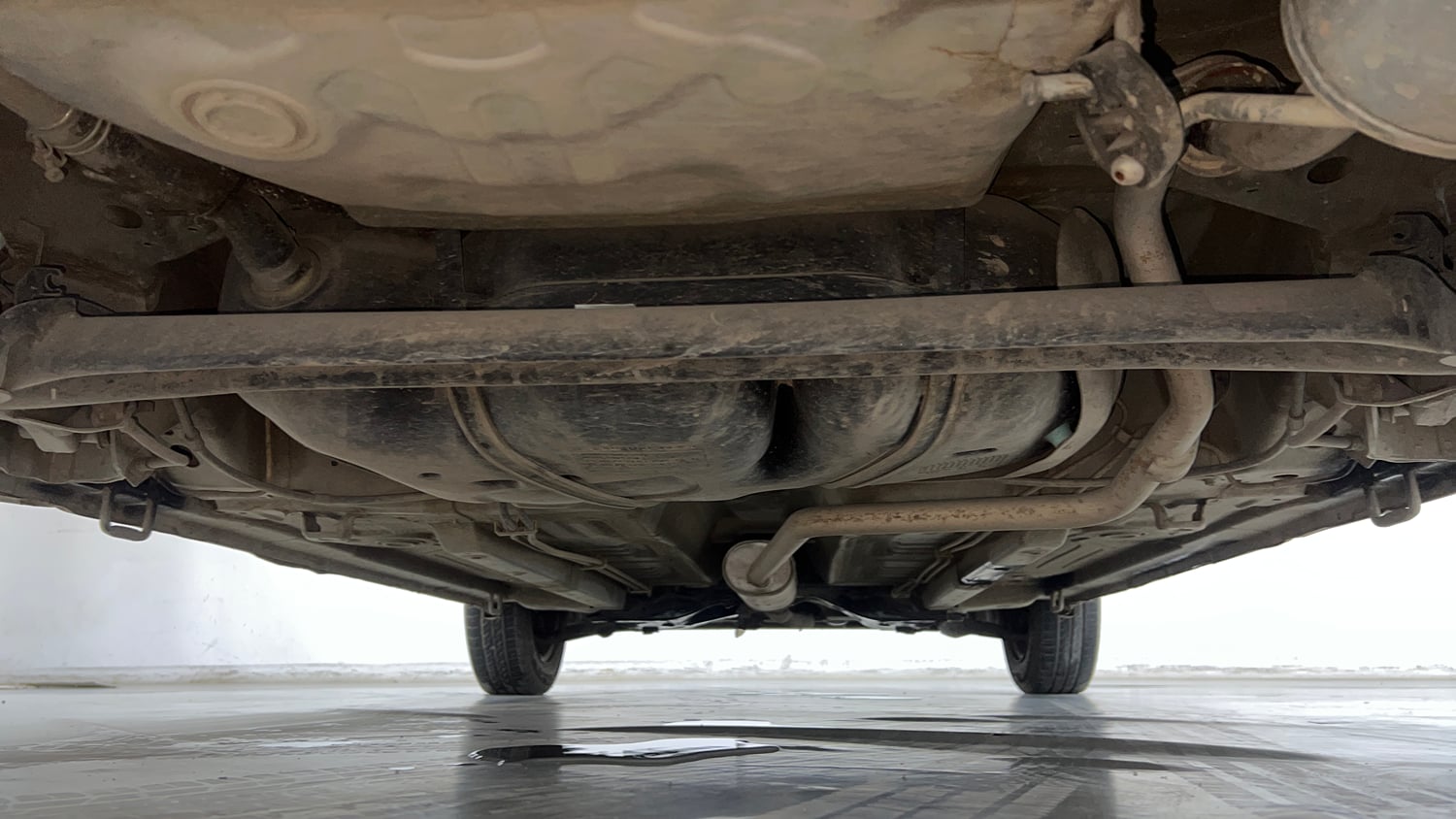 Used 2018 Maruti Suzuki Celerio VXi AMT Petrol Automatic extra REAR UNDERBODY VIEW (TAKEN FROM REAR)