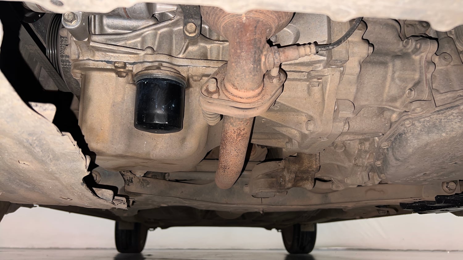Used 2018 Maruti Suzuki Baleno Alpha 1.2 AT Petrol Automatic extra FRONT LEFT UNDERBODY VIEW