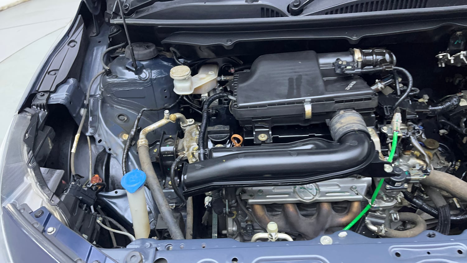Used 2022 Maruti Suzuki Baleno Delta MT Petrol Manual engine ENGINE RIGHT SIDE VIEW