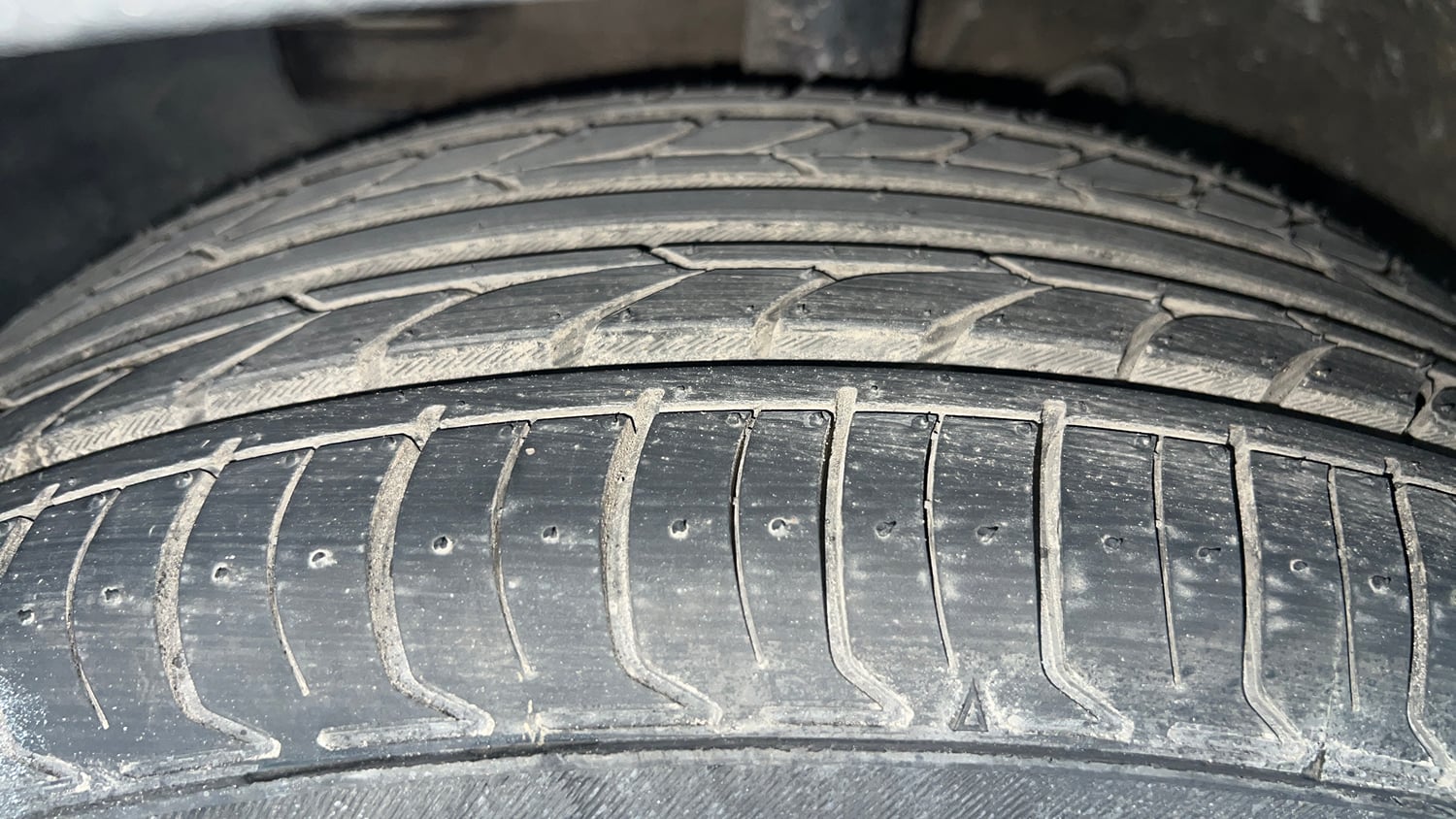 Used 2019 hyundai Venue SX 1.0 (O) Turbo Petrol Petrol Manual tyres LEFT FRONT TYRE TREAD VIEW