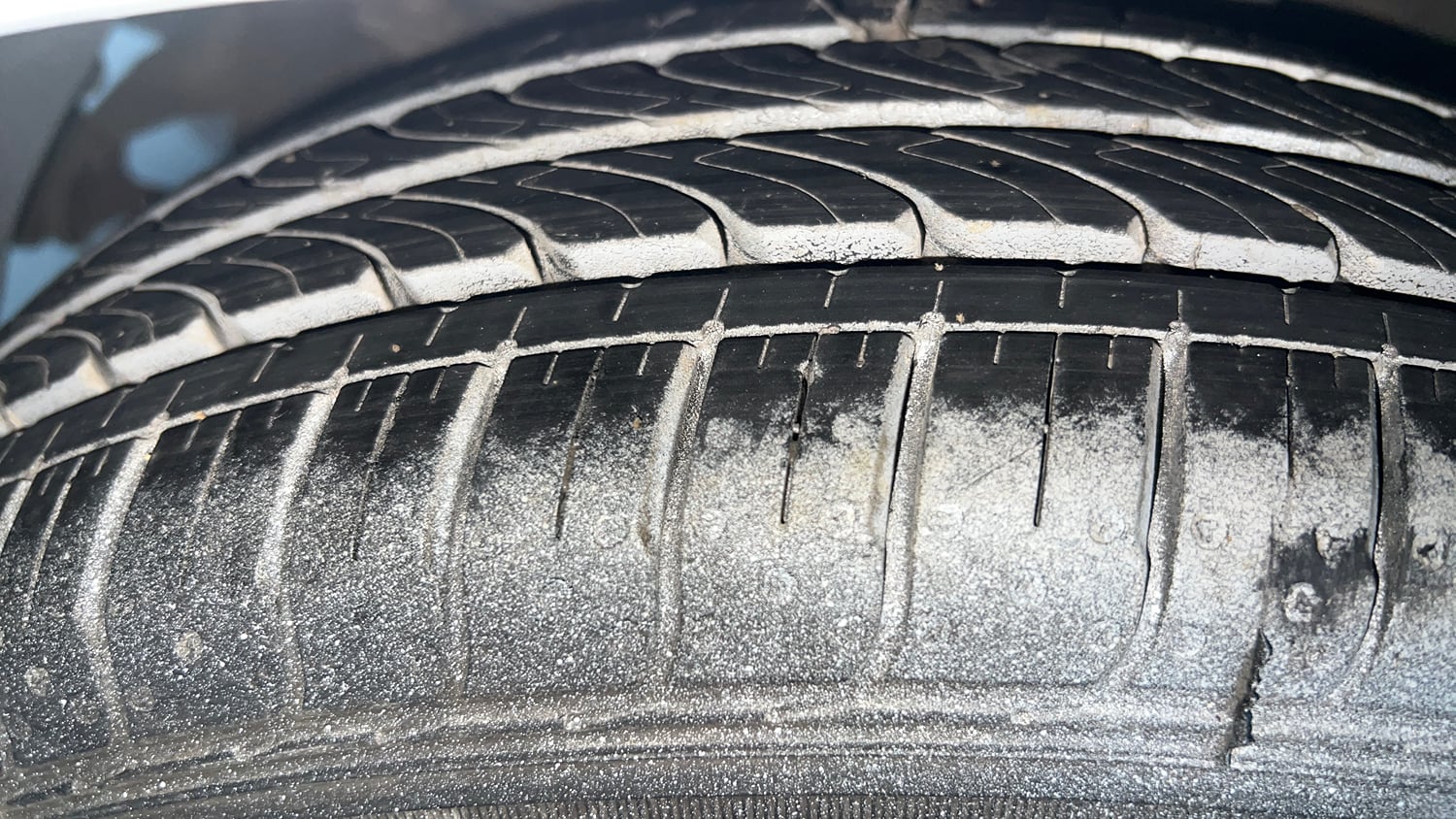 Used 2018 Hyundai Grand i10 Magna 1.2 Kappa VTVT Petrol Manual tyres RIGHT REAR TYRE TREAD VIEW