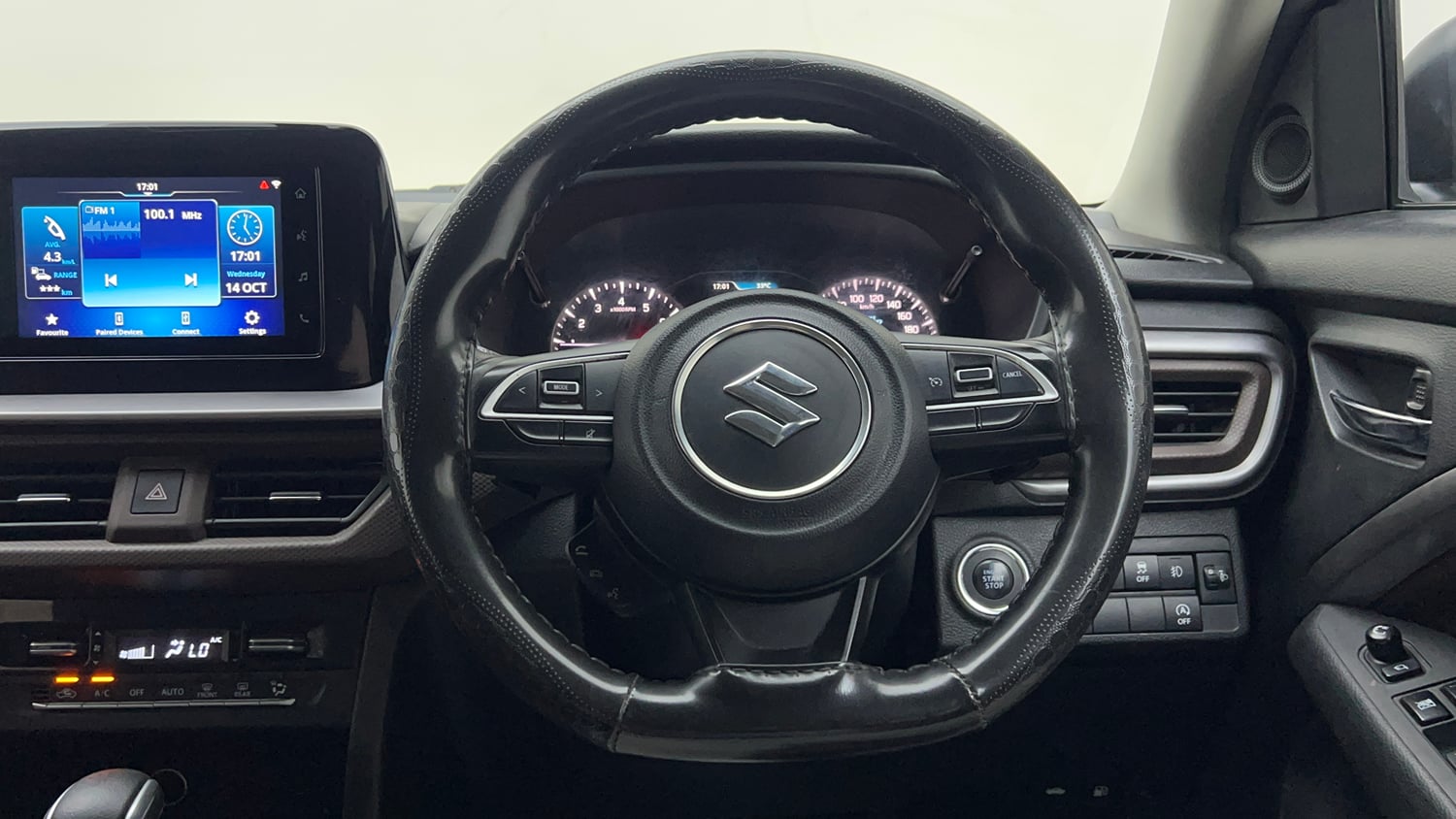 Used 2023 Maruti Suzuki Brezza ZXi AT Petrol Automatic interior STEERING VIEW