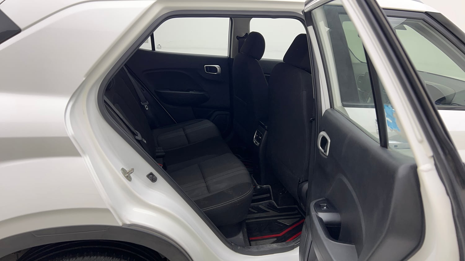 Used 2021 Hyundai Venue SX Plus 1.0 Turbo DCT Petrol Automatic interior RIGHT SIDE REAR DOOR CABIN VIEW