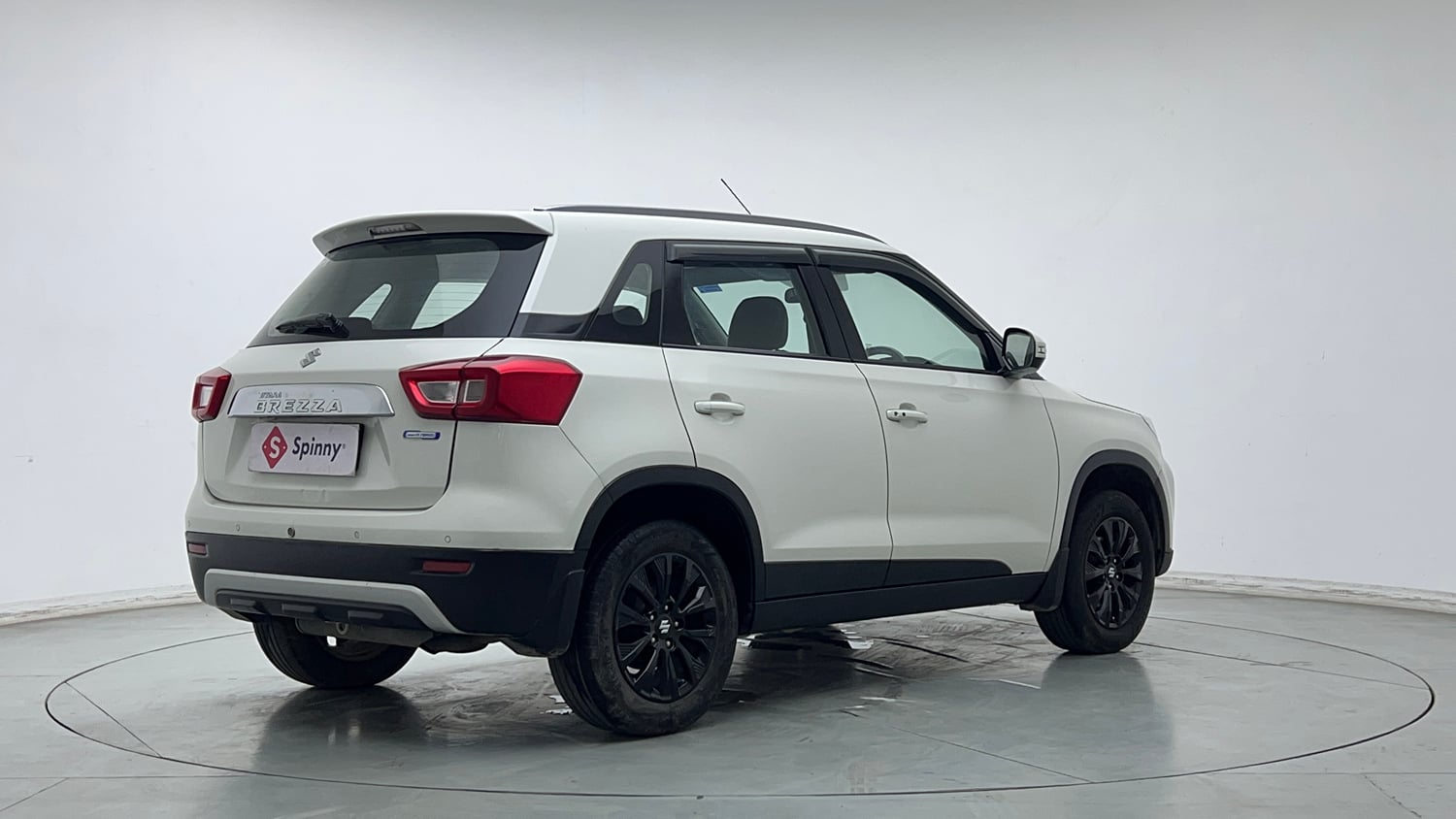 Used 2021 Maruti Suzuki Vitara Brezza ZXi AT SHVS Petrol Automatic exterior RIGHT REAR CORNER VIEW
