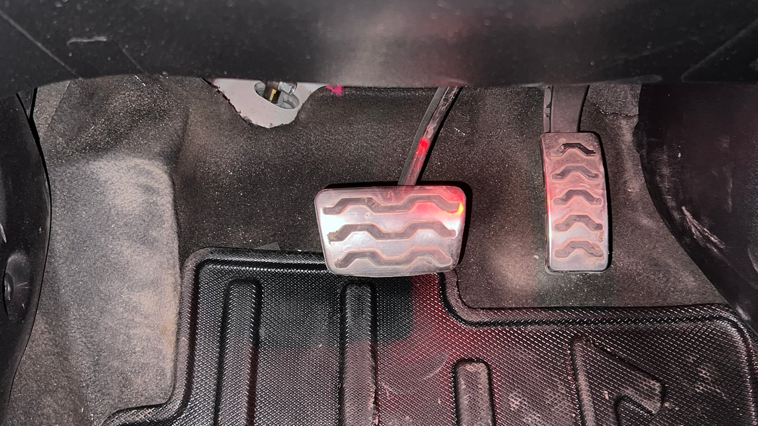Used 2023 Hyundai i20 N Line N8 1.0 Turbo DCT Petrol Automatic interior PEDALS VIEW