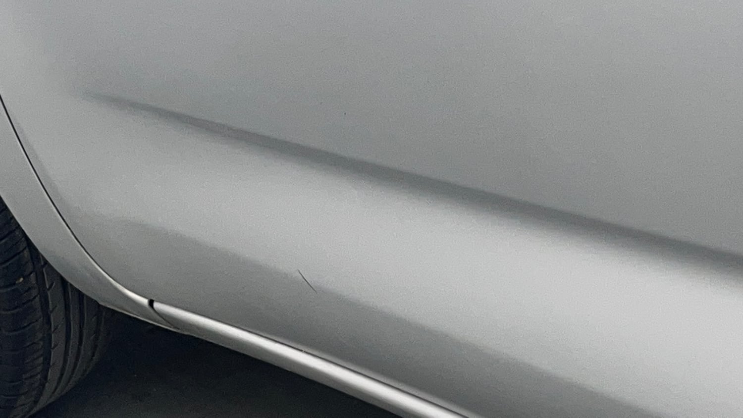 Used 2016 Datsun Redi-GO S Petrol Manual dents MINOR SCRATCH