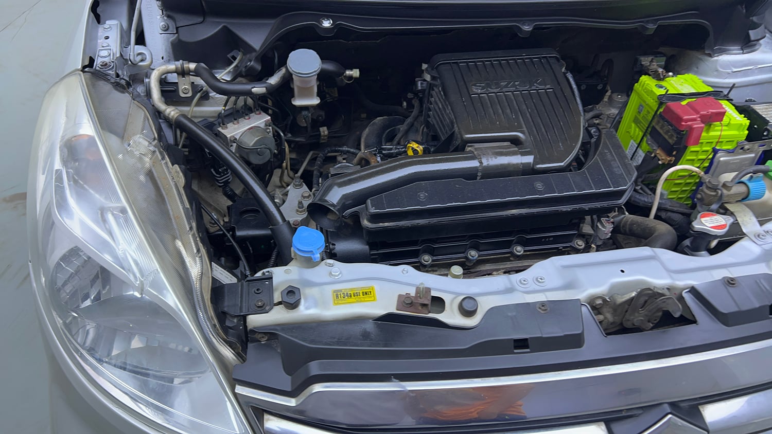 Used 2018 Maruti Suzuki Ertiga VXI CNG (Outside Fitted) Cng Manual engine ENGINE RIGHT SIDE VIEW