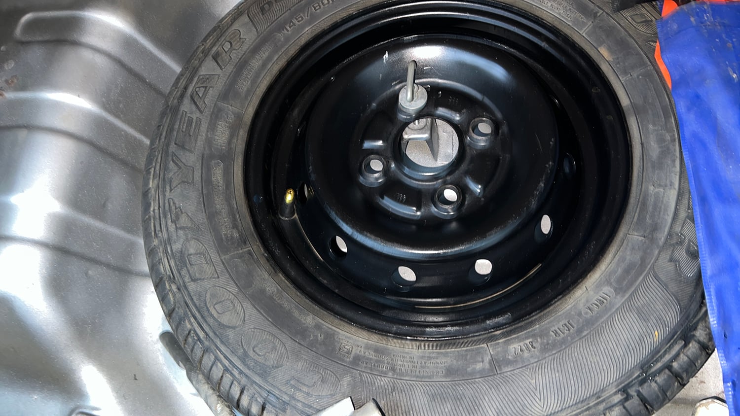 Used 2020 Maruti Suzuki Alto 800 LXi Petrol Manual tyres SPARE TYRE VIEW
