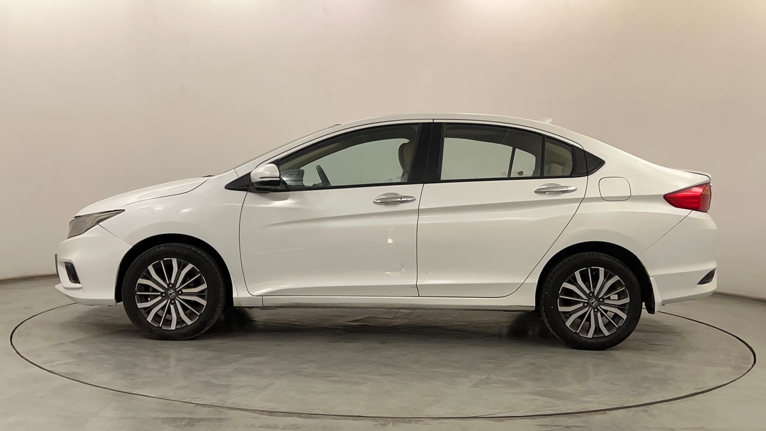 Used 2018 Honda City VX CVT Petrol Petrol Automatic exterior LEFT SIDE VIEW