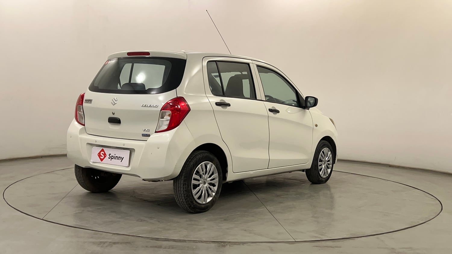 Used 2015 Maruti Suzuki Celerio VXi AMT Petrol Automatic exterior RIGHT REAR CORNER VIEW