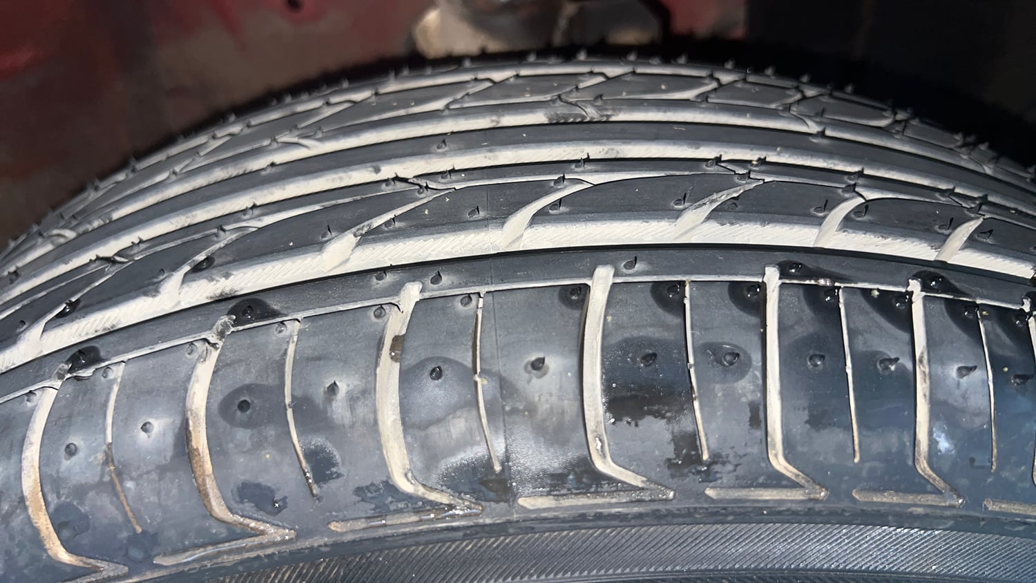 Used 2023 Maruti Suzuki Wagon R VXI 1.0 CNG Cng Manual tyres RIGHT FRONT TYRE TREAD VIEW