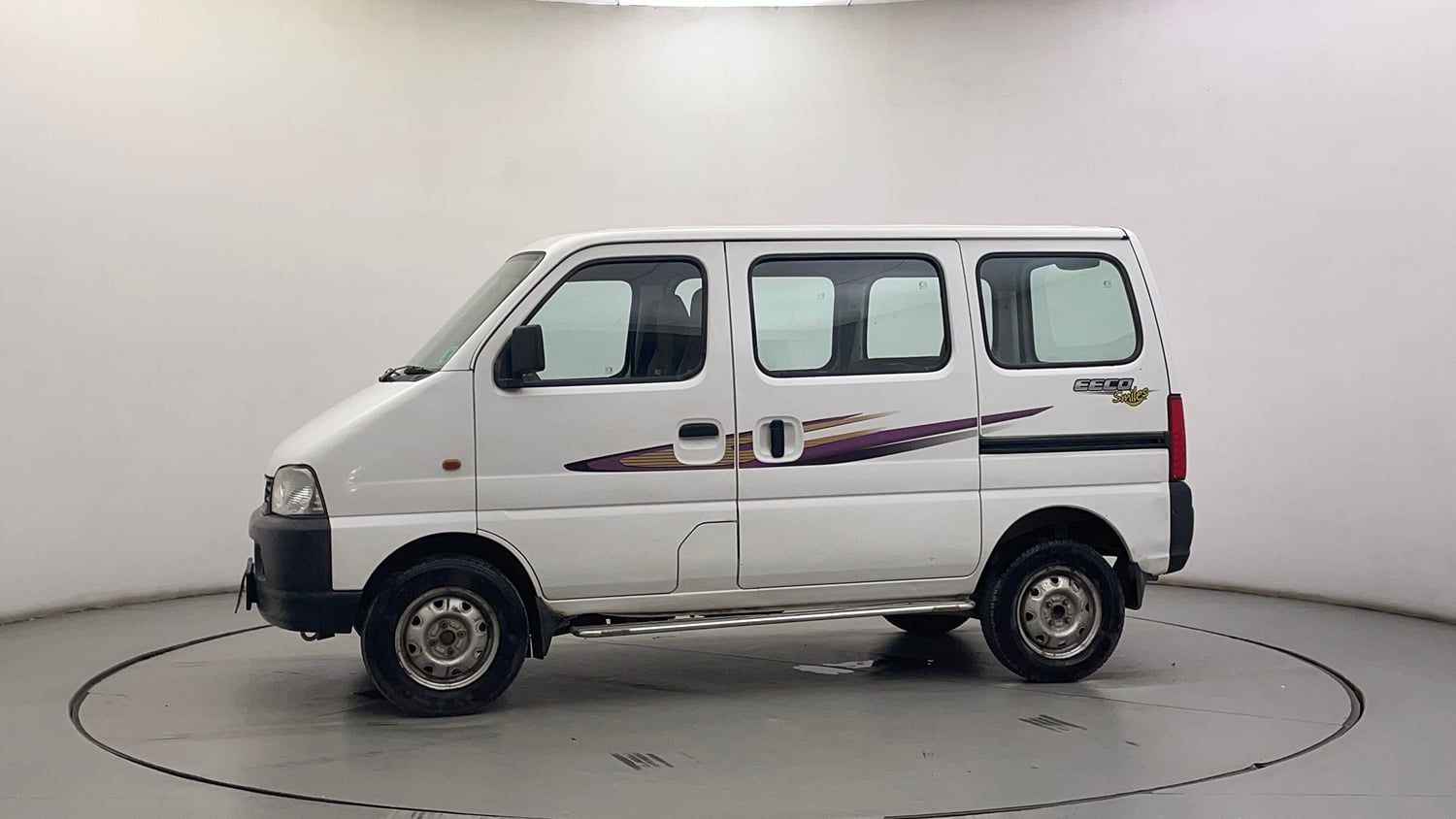 Used 2013 Maruti Suzuki Eeco 5 STR WITH A/C+HTR Petrol Manual exterior LEFT SIDE VIEW