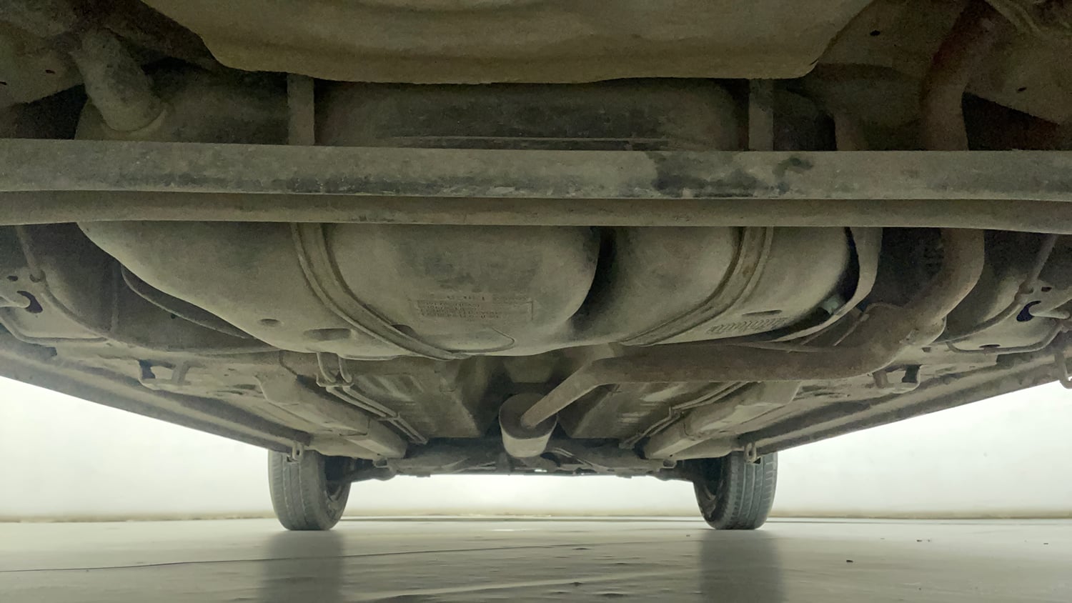 Used 2017 Maruti Suzuki Celerio VXi Petrol Manual extra REAR UNDERBODY VIEW (TAKEN FROM REAR)