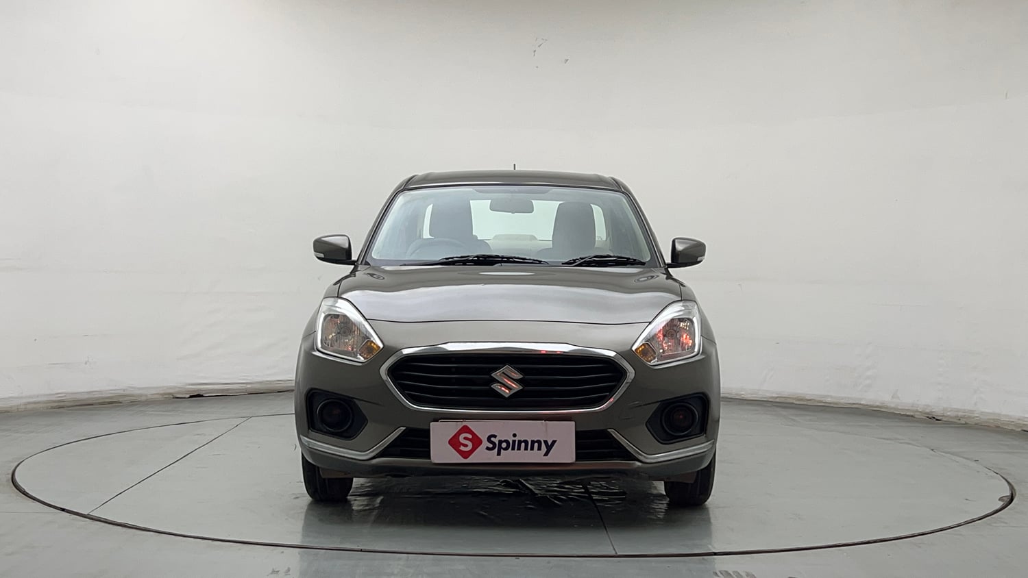 Used 2018 Maruti Suzuki Dzire VXi AMT Petrol Automatic exterior FRONT VIEW