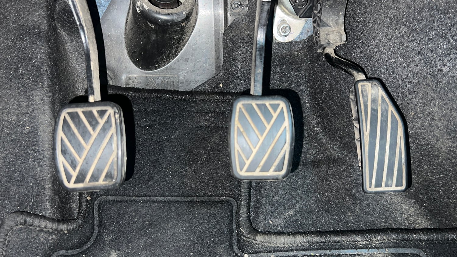 Used 2023 Maruti Suzuki Wagon R VXI 1.0 Petrol Manual interior PEDALS VIEW