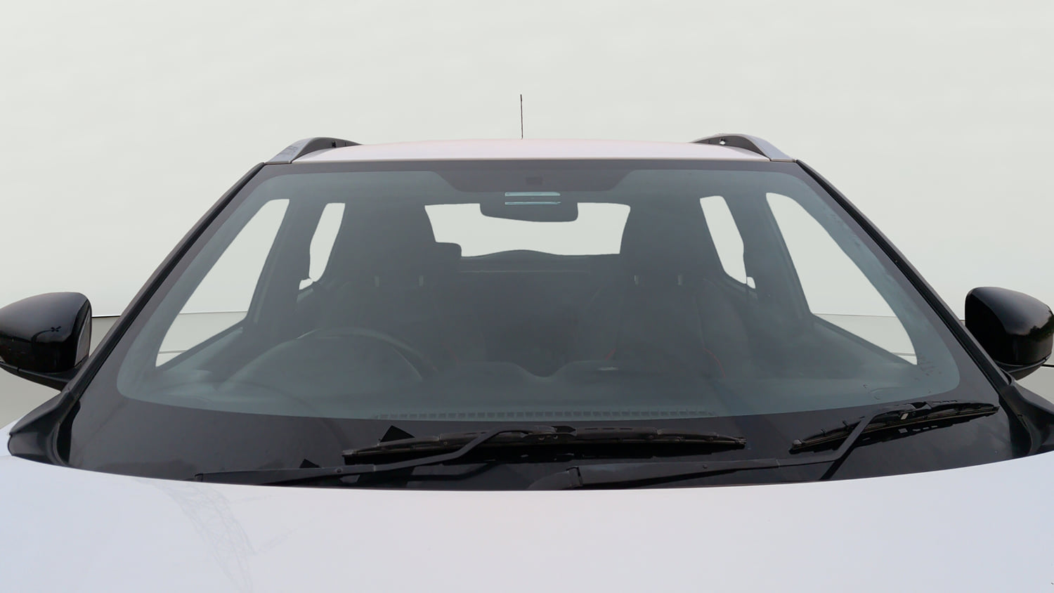 Used 2023 Nissan Magnite XL Petrol Manual exterior FRONT WINDSHIELD VIEW