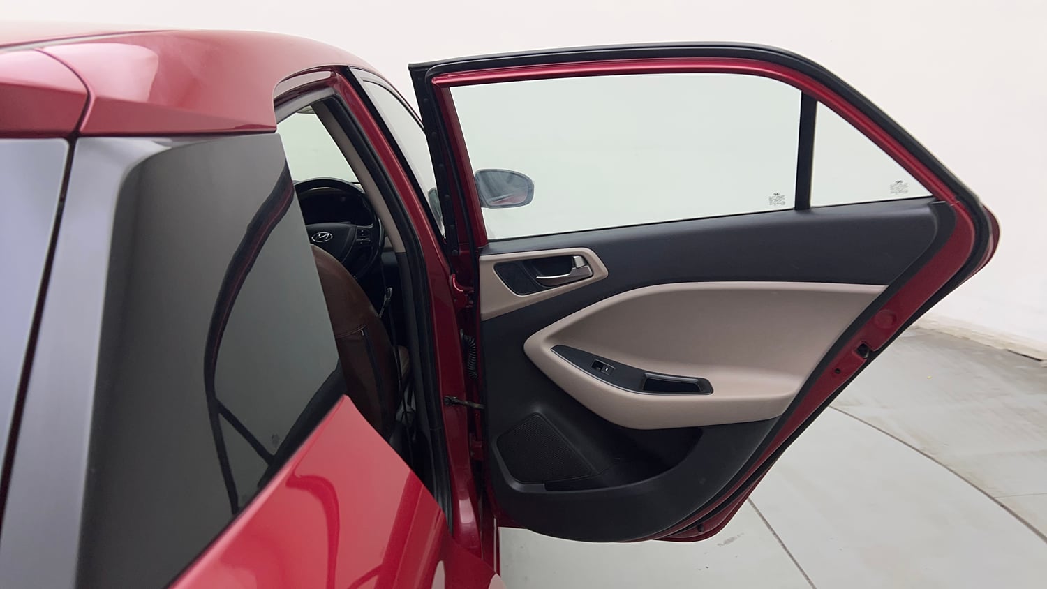 Used 2015 Hyundai Elite i20 Asta 1.2 Petrol Manual interior RIGHT REAR DOOR OPEN VIEW
