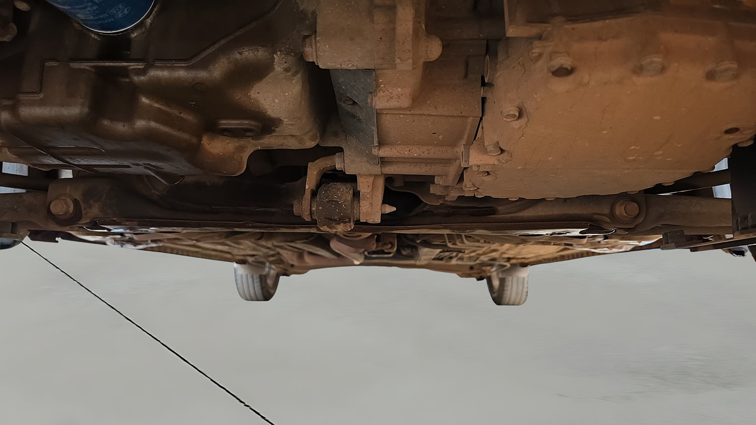 Used 2019 Honda Amaze 1.2 V CVT Petrol Petrol Automatic extra FRONT LEFT UNDERBODY VIEW